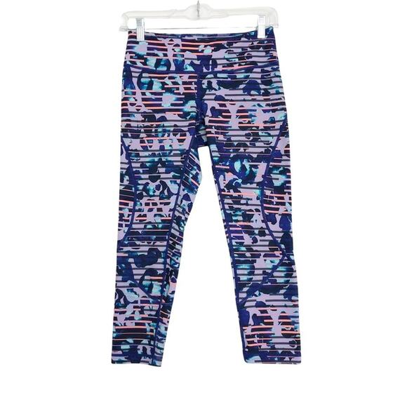 ZELLA "Ultra Femme" Jungle Print Midi Cropped Leggings - Picture 1 of 6